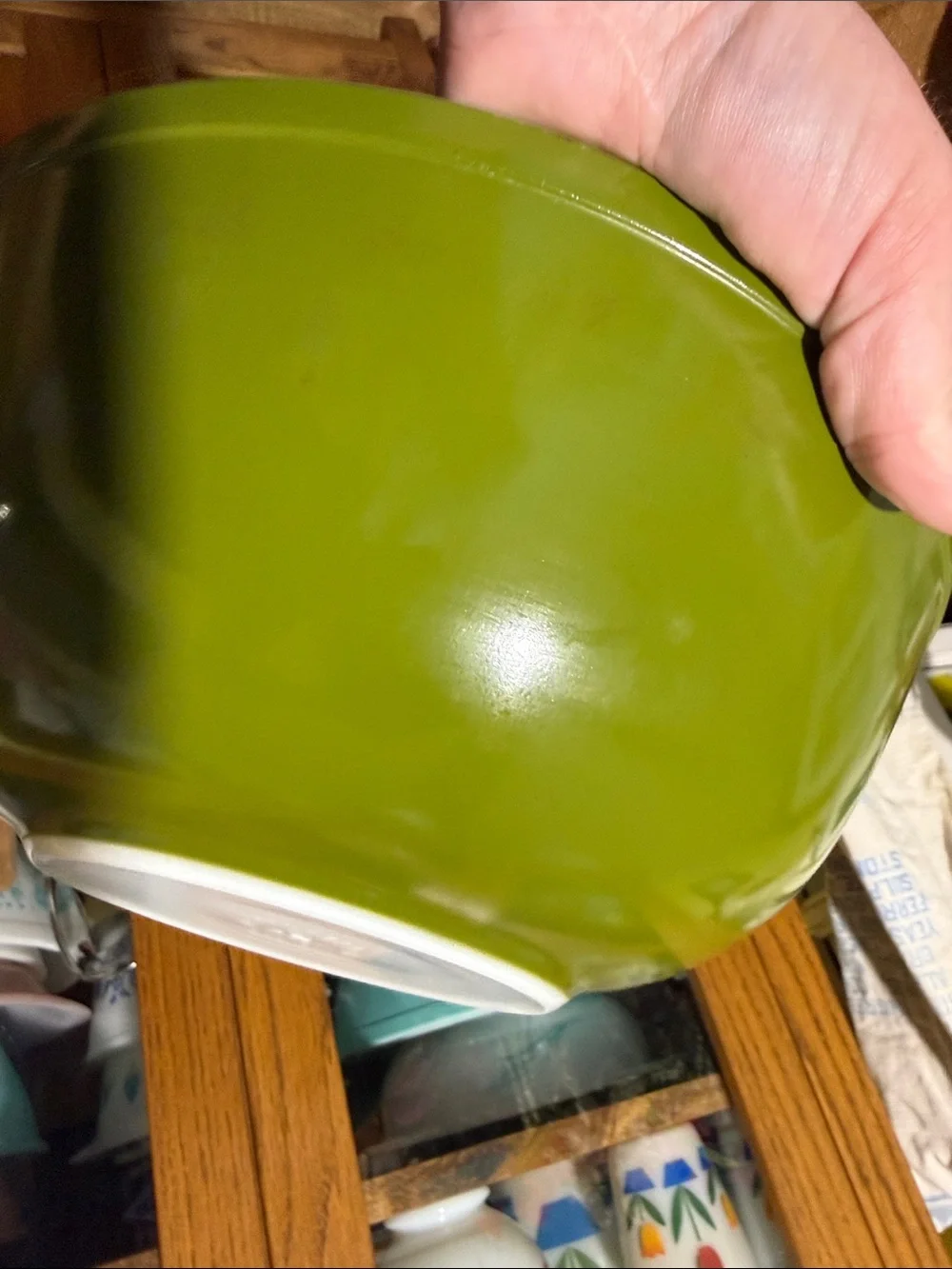 Pyrex avocado green Glass Mixing Bowl 404 4qt